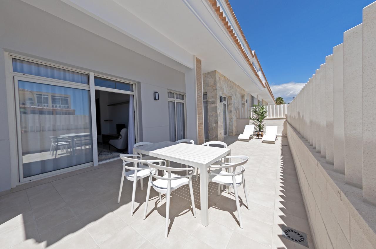 Apartamentos La Laguna I Luxury Apartments Guardamar del Segura Exterior photo