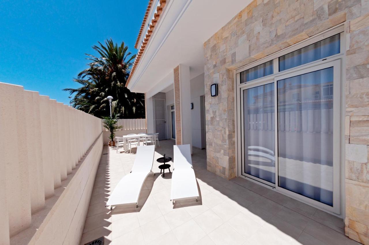 Apartamentos La Laguna I Luxury Apartments Guardamar del Segura Exterior photo